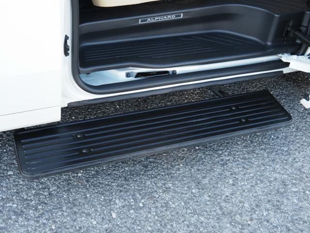 アルファードハイブリッド Ｇ　Ｆパッケージ　ＯＰ・電動サイドステップ　ＯＰ・２ＳＲ　ＯＰ・ＢＳＭ／Ｄインナーミラー　ディスプレイオーディオ　ＯＰ・ナビ　ＯＰ・ＴＶ　ＯＰ・ＣＤ／ＤＶＤ　セーフティセンス　両自動　Ｐバックドア　フラクセン合皮シート（19枚目）