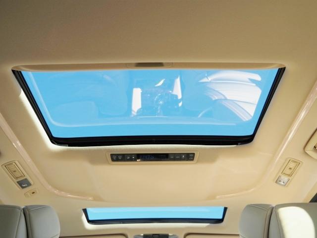 アルファードハイブリッド Ｇ　Ｆパッケージ　ＯＰ・電動サイドステップ　ＯＰ・２ＳＲ　ＯＰ・ＢＳＭ／Ｄインナーミラー　ディスプレイオーディオ　ＯＰ・ナビ　ＯＰ・ＴＶ　ＯＰ・ＣＤ／ＤＶＤ　セーフティセンス　両自動　Ｐバックドア　フラクセン合皮シート（20枚目）