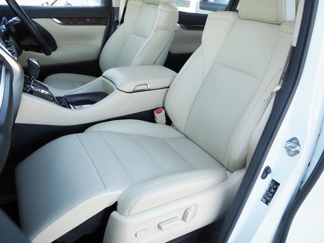 アルファードハイブリッド Ｇ　Ｆパッケージ　ＯＰ・電動サイドステップ　ＯＰ・２ＳＲ　ＯＰ・ＢＳＭ／Ｄインナーミラー　ディスプレイオーディオ　ＯＰ・ナビ　ＯＰ・ＴＶ　ＯＰ・ＣＤ／ＤＶＤ　セーフティセンス　両自動　Ｐバックドア　フラクセン合皮シート（24枚目）