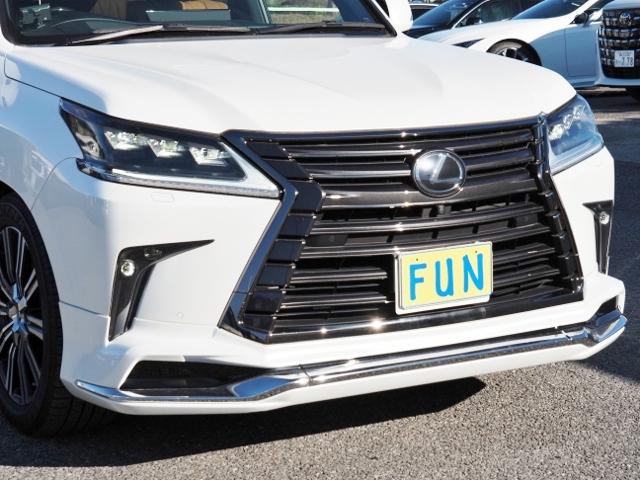 ＬＸ ＬＸ５７０ブラックシークエンス　特別仕様車　１オーナー禁煙車　ＯＰ・モデリスタエアロ＆マフラー　ＯＰ・２１ＡＷ　ＳＲ　セーフティシステムプラス　ＢＳＭ／ＲＣＴＡ　ＨＵＤ　クールＢＯＸ　Ｐバックドア　本革シート　１２．３型ナビ　全周囲（10枚目）