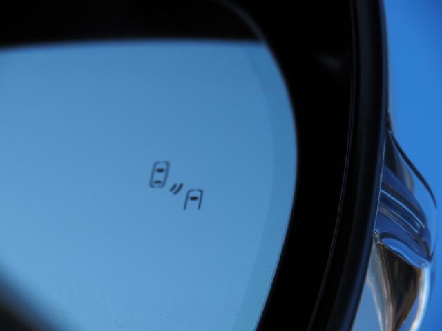 ＬＸ ＬＸ５７０ブラックシークエンス　特別仕様車　１オーナー禁煙車　ＯＰ・モデリスタエアロ＆マフラー　ＯＰ・２１ＡＷ　ＳＲ　セーフティシステムプラス　ＢＳＭ／ＲＣＴＡ　ＨＵＤ　クールＢＯＸ　Ｐバックドア　本革シート　１２．３型ナビ　全周囲（45枚目）