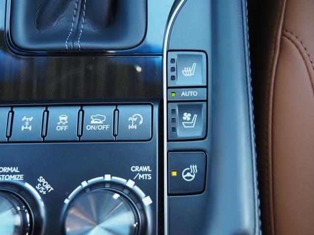 ＬＸ ＬＸ５７０ブラックシークエンス　特別仕様車　１オーナー禁煙車　ＯＰ・モデリスタエアロ＆マフラー　ＯＰ・２１ＡＷ　ＳＲ　セーフティシステムプラス　ＢＳＭ／ＲＣＴＡ　ＨＵＤ　クールＢＯＸ　Ｐバックドア　本革シート　１２．３型ナビ　全周囲（52枚目）