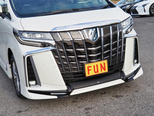 アルファードハイブリッド ＳＲ　福祉車両サイドリフトアップチルトシート　ＯＰ・ＴＲＤエアロ＆マフラー　ＯＰ・ＪＢＬメーカーナビ＆リヤエンタメ＆全周囲＆ＩＰＡ２＆ＢＳＭ＆Ｄインナーミラー　セーフティセンス　両自動　黒合皮シート（11枚目）