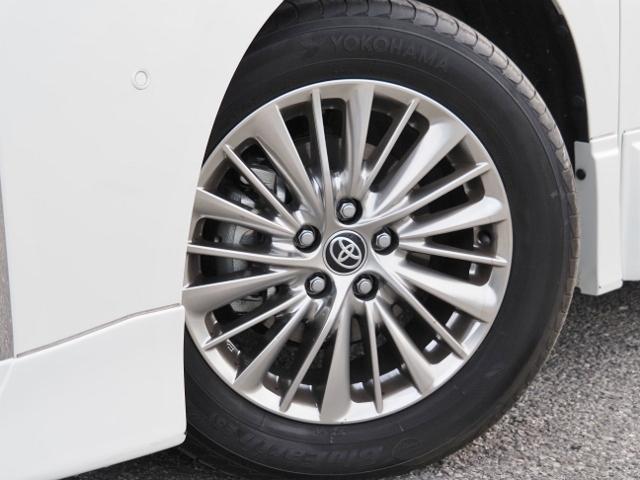 アルファードハイブリッド ＳＲ　福祉車両サイドリフトアップチルトシート　ＯＰ・ＴＲＤエアロ＆マフラー　ＯＰ・ＪＢＬメーカーナビ＆リヤエンタメ＆全周囲＆ＩＰＡ２＆ＢＳＭ＆Ｄインナーミラー　セーフティセンス　両自動　黒合皮シート（21枚目）