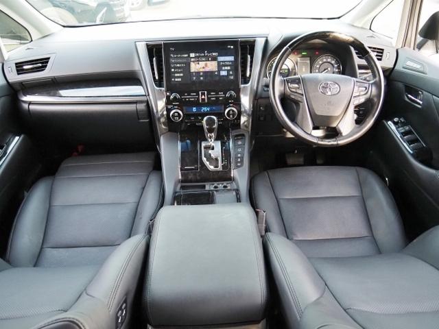 アルファードハイブリッド ＳＲ　福祉車両サイドリフトアップチルトシート　ＯＰ・ＴＲＤエアロ＆マフラー　ＯＰ・ＪＢＬメーカーナビ＆リヤエンタメ＆全周囲＆ＩＰＡ２＆ＢＳＭ＆Ｄインナーミラー　セーフティセンス　両自動　黒合皮シート（27枚目）