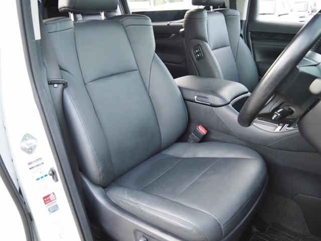 アルファードハイブリッド ＳＲ　福祉車両サイドリフトアップチルトシート　ＯＰ・ＴＲＤエアロ＆マフラー　ＯＰ・ＪＢＬメーカーナビ＆リヤエンタメ＆全周囲＆ＩＰＡ２＆ＢＳＭ＆Ｄインナーミラー　セーフティセンス　両自動　黒合皮シート（28枚目）