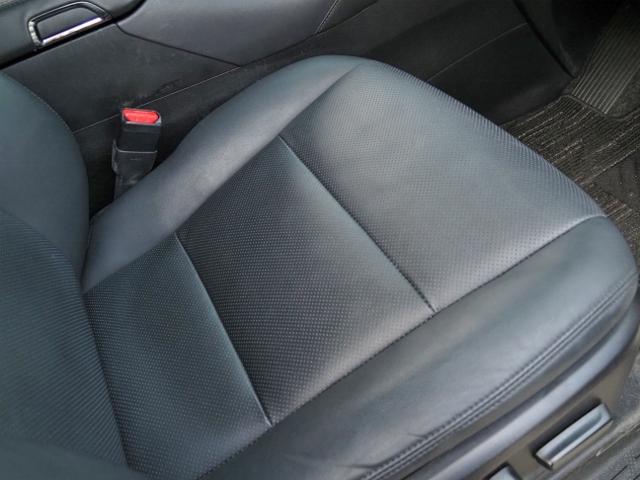 アルファードハイブリッド ＳＲ　福祉車両サイドリフトアップチルトシート　ＯＰ・ＴＲＤエアロ＆マフラー　ＯＰ・ＪＢＬメーカーナビ＆リヤエンタメ＆全周囲＆ＩＰＡ２＆ＢＳＭ＆Ｄインナーミラー　セーフティセンス　両自動　黒合皮シート（29枚目）