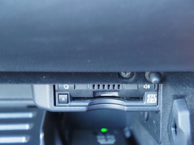 ＩＳ ＩＳ３００ｈ　Ｆスポーツ　ＯＰ・ＳＲ　ＯＰ・３連フルＬＥＤライト　ＯＰ・赤革　ＯＰ・全周囲　ＯＰ・キャリパー　ＯＰ・１９ＡＷ　ＯＰ・ＴＲＤリヤディフューザー＆マフラ－　セーフティシステムプラス　ＢＳＭ／ＰＫＳＢ　１０．３型ナビ（47枚目）