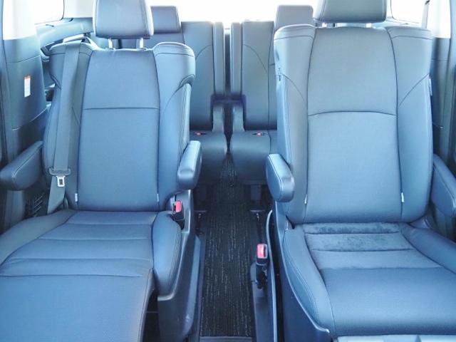 アルファードハイブリッド SR 福祉車両サイドリフトアップチルトシート 走行2.1万Km セーフティセンス 両自動ドア 黒合皮シート 3眼LED/シーケンシャル ディスプレイオーディオ Bカメラ OP・ナビキット OP・CD/DVD(27枚目)