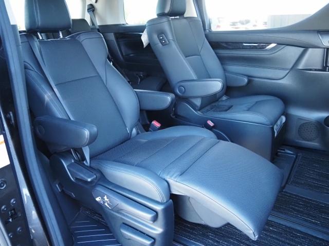 アルファードハイブリッド SR 福祉車両サイドリフトアップチルトシート 走行2.1万Km セーフティセンス 両自動ドア 黒合皮シート 3眼LED/シーケンシャル ディスプレイオーディオ Bカメラ OP・ナビキット OP・CD/DVD(28枚目)