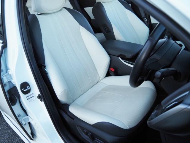 クラウンハイブリッド ＲＳアドバンス　ＯＰ・セーフティＰＫＧプラス（Ｄインナーミラー・全周囲・ＰＫＳＢ／ＲＣＤ）　ＯＰ・サンルーフ　ＯＰ・置クダケ充電　ホワイトレザー　セーフティセンス　ＢＳＭ　ＨＵＤ　１２．３型ナビ　ＯＰ・ドラレコ（22枚目）