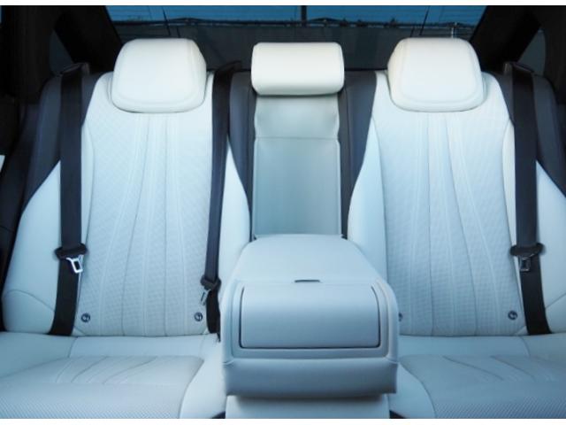 クラウンハイブリッド ＲＳアドバンス　ＯＰ・セーフティＰＫＧプラス（Ｄインナーミラー・全周囲・ＰＫＳＢ／ＲＣＤ）　ＯＰ・サンルーフ　ＯＰ・置クダケ充電　ホワイトレザー　セーフティセンス　ＢＳＭ　ＨＵＤ　１２．３型ナビ　ＯＰ・ドラレコ（26枚目）