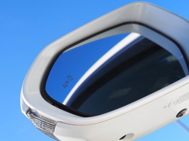 クラウンハイブリッド ＲＳアドバンス　ＯＰ・セーフティＰＫＧプラス（Ｄインナーミラー・全周囲・ＰＫＳＢ／ＲＣＤ）　ＯＰ・サンルーフ　ＯＰ・置クダケ充電　ホワイトレザー　セーフティセンス　ＢＳＭ　ＨＵＤ　１２．３型ナビ　ＯＰ・ドラレコ（37枚目）