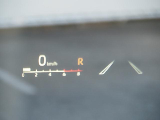 クラウンハイブリッド ＲＳアドバンス　ＯＰ・セーフティＰＫＧプラス（Ｄインナーミラー・全周囲・ＰＫＳＢ／ＲＣＤ）　ＯＰ・サンルーフ　ＯＰ・置クダケ充電　ホワイトレザー　セーフティセンス　ＢＳＭ　ＨＵＤ　１２．３型ナビ　ＯＰ・ドラレコ（39枚目）