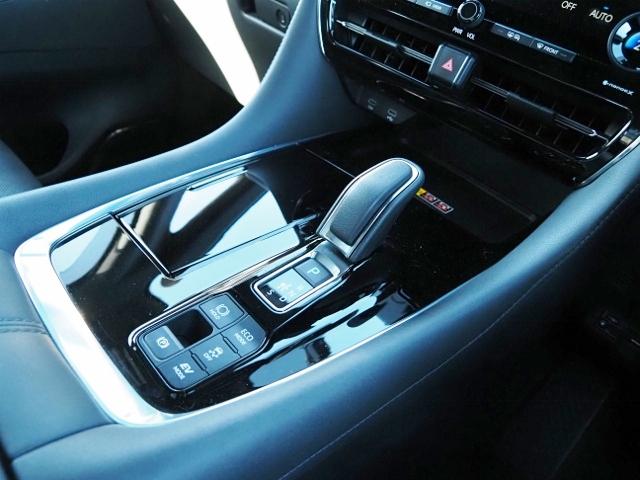 アルファードハイブリッド エグゼクティブラウンジ 4WD OP・ユニバーサルステップ OP・CD/DVD セーフティセンス チームメイト HUD Dインナーミラー 両自動 Pバックドア 左右独立ムーンルーフ 黒ナッパ革 JBL リヤエンタメ 全周囲(57枚目)