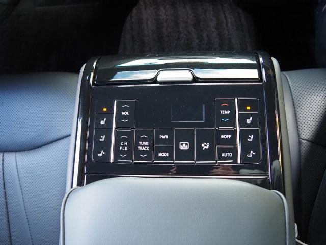 クラウンハイブリッド RSアドバンス OP・サンルーフ OP・リヤコンフォートPKG OP・セーフティPKGプラス(Dインナーミラー・全周囲・PKSB/RCD) セーフティセンス BSM HUD 黒革シート 12.3型ナビ(28枚目)