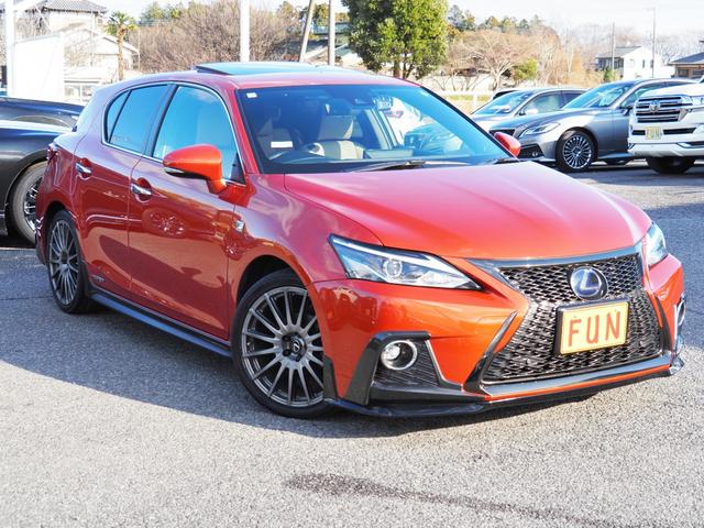 ＣＴ ＣＴ２００ｈ　Ｆスポーツ　ＯＰ・サンルーフ　ＯＰ・ＴＲＤエアロ＆マフラー　ＯＰ・ＴＲＤ１８ｉｎＡＷ　ＯＰ・Ｆスポーツ専用革シート　ＯＰ・１５００Ｗ　セーフティシステムプラス　ＰＫＳＢ　　１０．３型ナビ　Ｂカメラ　ＬＥＤライト（3枚目）