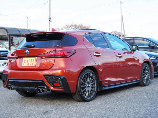 ＣＴ ＣＴ２００ｈ　Ｆスポーツ　ＯＰ・サンルーフ　ＯＰ・ＴＲＤエアロ＆マフラー　ＯＰ・ＴＲＤ１８ｉｎＡＷ　ＯＰ・Ｆスポーツ専用革シート　ＯＰ・１５００Ｗ　セーフティシステムプラス　ＰＫＳＢ　　１０．３型ナビ　Ｂカメラ　ＬＥＤライト（5枚目）