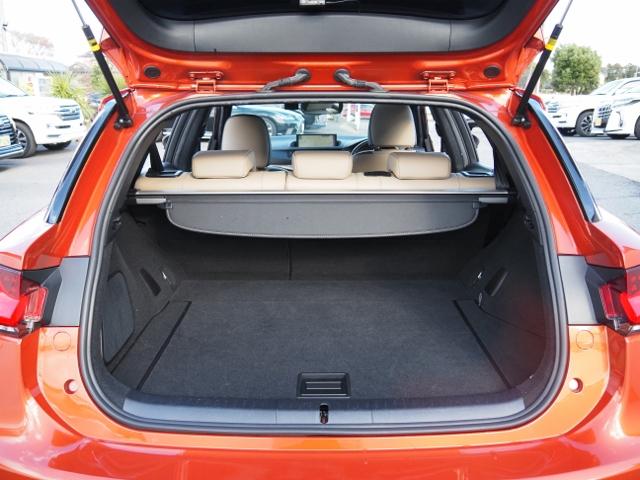 ＣＴ ＣＴ２００ｈ　Ｆスポーツ　ＯＰ・サンルーフ　ＯＰ・ＴＲＤエアロ＆マフラー　ＯＰ・ＴＲＤ１８ｉｎＡＷ　ＯＰ・Ｆスポーツ専用革シート　ＯＰ・１５００Ｗ　セーフティシステムプラス　ＰＫＳＢ　　１０．３型ナビ　Ｂカメラ　ＬＥＤライト（31枚目）