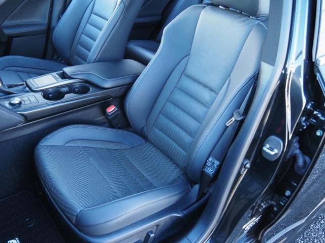 ＩＳ ＩＳ３５０　Ｆスポーツ　ＯＰ・ＳＲ　ＯＰ・マクレビ　ＯＰ・キャリパー　ＯＰ・ＴＲＤエアロダイナミクスＰＫＧ　ＯＰ・全周囲　ＯＰ・３連フルＬＥＤライト　ＯＰ・リヤトルセンＬＳＤ　ＯＰ・革スポーツシート　セーフティシステムプラス（31枚目）