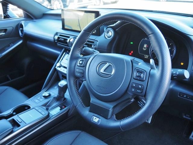 ＩＳ ＩＳ３５０　Ｆスポーツ　ＯＰ・ＳＲ　ＯＰ・マクレビ　ＯＰ・キャリパー　ＯＰ・ＴＲＤエアロダイナミクスＰＫＧ　ＯＰ・全周囲　ＯＰ・３連フルＬＥＤライト　ＯＰ・リヤトルセンＬＳＤ　ＯＰ・革スポーツシート　セーフティシステムプラス（55枚目）