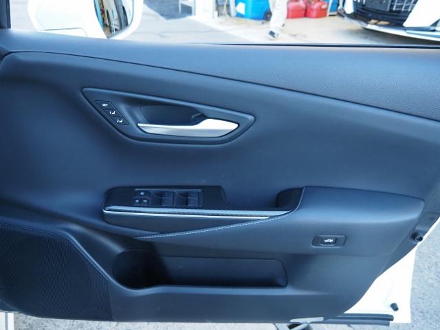 クラウンハイブリッド RSアドバンス 3500cc OP・SR OP・レザーシート OP・セーフティPKGプラス(全周囲・IPA2・PKSB/RCD) OP・リヤオートサンシェード OP・Dインナーミラー セ-フティセンス BSM HUD(58枚目)