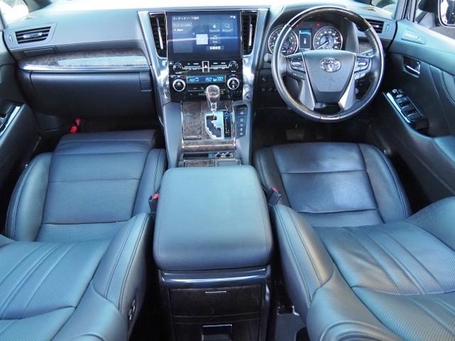 アルファード ３．５エグゼクティブラウンジ　４ＷＤ　ＯＰ・２ＳＲ　セーフティセンス　ＢＳＭ／ＰＫＳＢ　Ｄインナーミラー　ＪＢＬメーカーナビ＆リヤエンタメ＆全周囲＆ＩＰＡ２　両自動　Ｐバックドア　３眼ＬＥＤ／シーケンシャル　　黒ナッパ革シート（20枚目）