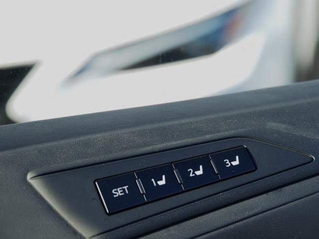 アルファード ３．５エグゼクティブラウンジ　４ＷＤ　ＯＰ・２ＳＲ　セーフティセンス　ＢＳＭ／ＰＫＳＢ　Ｄインナーミラー　ＪＢＬメーカーナビ＆リヤエンタメ＆全周囲＆ＩＰＡ２　両自動　Ｐバックドア　３眼ＬＥＤ／シーケンシャル　　黒ナッパ革シート（50枚目）