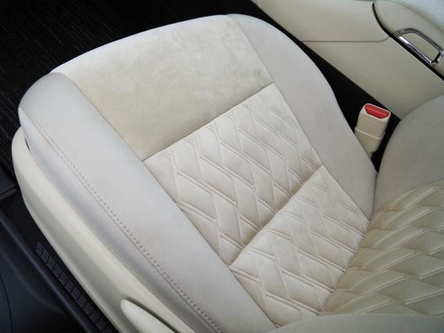 ヴェルファイアハイブリッド Ｘ　福祉車両サイドリフトアップ脱着電動　車椅子収納装置付　セーフティセンス　両自動　フラクセンファブリックシート　ツインモニター　バックカメラ　２眼ＬＥＤライト（31枚目）