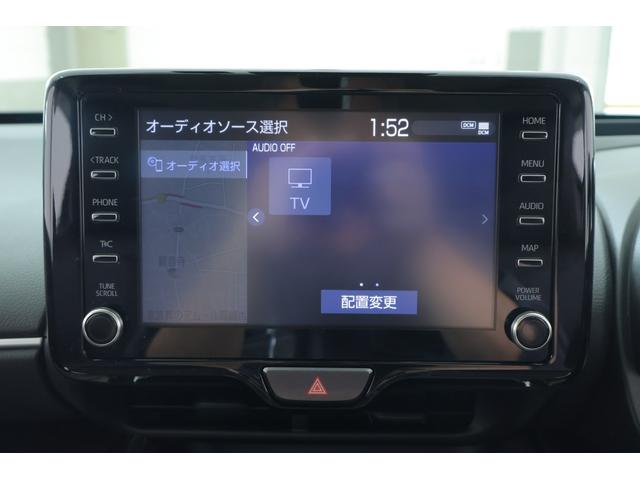 ハイブリッドＺ　４ＷＤ　衝突被害軽減ブレーキ　純正８型ナビ　地デジＴＶ　全周囲カメラ　ＢＳＭ　レーダークルーズ　オートハイビーム　車線逸脱警報　クリアランスソナー　シートヒーター　ステアリングヒーター　ＥＴＣ２．０　パワーバックドア　ドラレコ　ワンオーナー(17枚目)