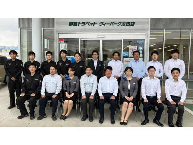プリウス Ｓツーリングセレクション・Ｇ’ｓ　ＨＤＤナビ　フルセグ　バックカメラ　ＨＩＤヘッドライト　スマートキー　ＥＴＣ　純正１８インチアルミ（4枚目）