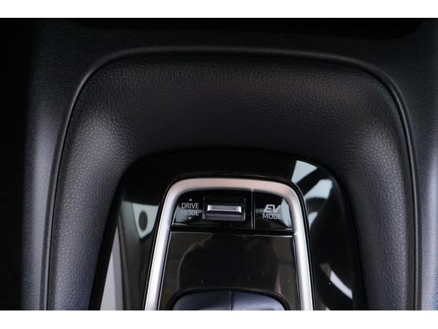 カローラツーリング ハイブリッド　Ｇ－Ｘ　４ＷＤ　衝突被害軽減ブレーキ　純正７インチＤＡナビ　スマートキー　ＥＴＣ　レーダークルーズ　車線逸脱警報　オートハイビーム　ドライブレコーダー　Ｂｌｕｅｔｏｏｔｈ接続　ＬＥＤヘッドライト　横滑り防止装置（22枚目）