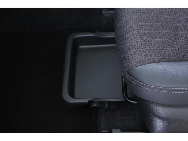 ヤリスクロス Ｚ　衝突被害軽減ブレーキ　レーダークルーズ　純正８インチＤＡ　バックカメラ　スマートキー　車線逸脱警報　オートハイビーム　クリアランスソナー　ＥＴＣ　パワーシート　シートヒーター　ステアリングヒーター　ドラレコ　ＬＥＤヘッドライト　横滑り防止装置　ワンオーナー（36枚目）