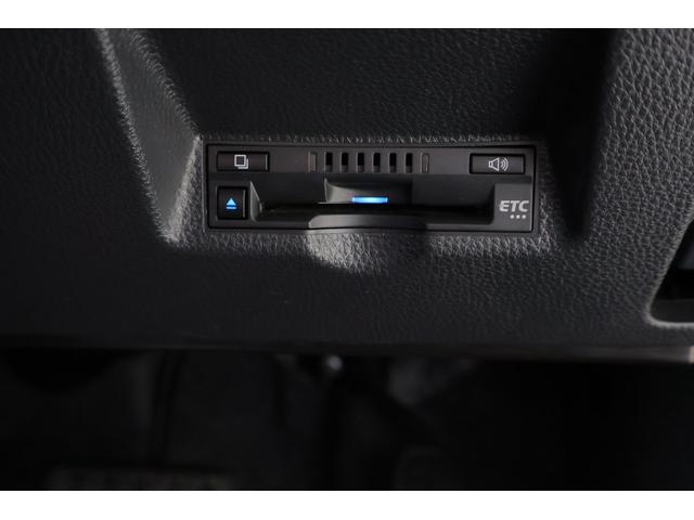 ヤリス Ｚ　衝突被害軽減ブレーキ　純正８インチＤＡナビ　バックカメラ　ＢＳＭ　スマートキー　ＥＴＣ　レーダークルーズ　オートハイビーム　車線逸脱警報　クリアランスソナー　シートヒーター　先行車発進告知機能　ＬＥＤライト　Ｂｌｕｅｔｏｏｔｈ接続　ドラレコ　横滑り防止装置（28枚目）