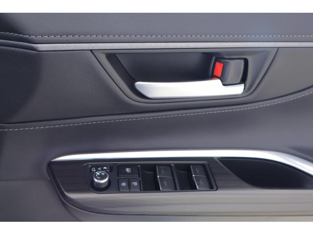 ハリアーハイブリッド Ｇ　衝突被害軽減ブレーキ　純正１２．３インチＤＡ　地デジＴＶ　バックカメラ　ＢＳＭ　レーダークルーズ　オートハイビーム　車線逸脱警報　デジタルミラー　ドラレコ　クリアランスソナー　ＥＴＣ２．０　パワーシート　パワーバックドア　ＬＥＤヘッドライト　横滑り防止装置（32枚目）