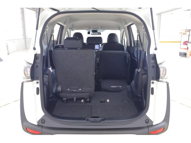 シエンタ ハイブリッド　Ｇ　セーフティーエディションＩＩ　純正９型ナビ　地デジＴＶ　バックカメラ　衝突被害軽減ブレーキ　スマートキー　ＥＴＣ２．０　クルーズコントロール　オートハイビーム　車線逸脱警報　クリアランスソナー　両側電動ドア　Ｂｌｕｅｔｏｏｔｈ接続　横滑防止装置（40枚目）