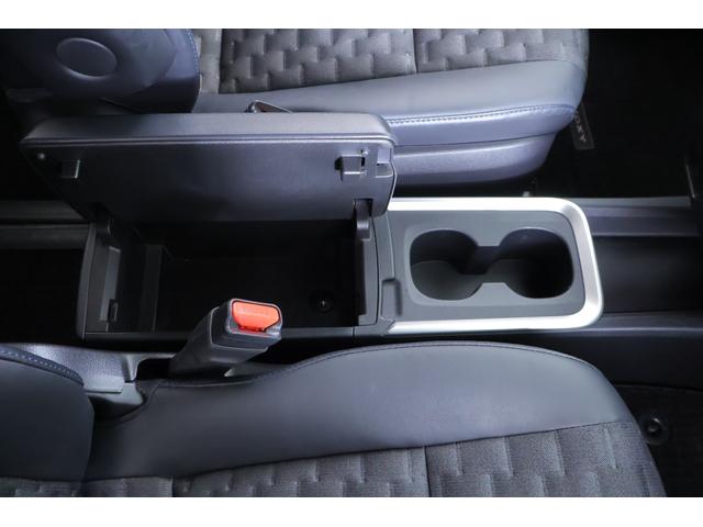 ヴォクシー ハイブリッドS-Z 4WD 衝突被害軽減ブレーキ 10.5インチDAナビ 地デジTV 全周囲カメラ ETC2.0 レーダークルーズ 車線逸脱警報 クリアランスソナー 両側電動ドア デジタルミラー シートヒーター AC100V-1500W 前後ドラレコ(42枚目)