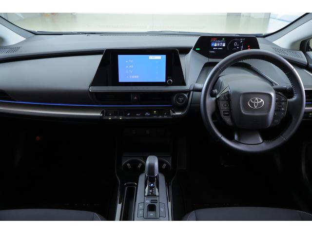 プリウス G 衝突被害軽減ブレーキ レーダークルーズ 車線逸脱警報 純正8インチDA 地デジTV バックカメラ スマートキー ETC オートハイビーム BSM クリアランスソナー AC100V-1500W シートヒーター LEDヘッドライト ドラレコ ワンオーナー(12枚目)