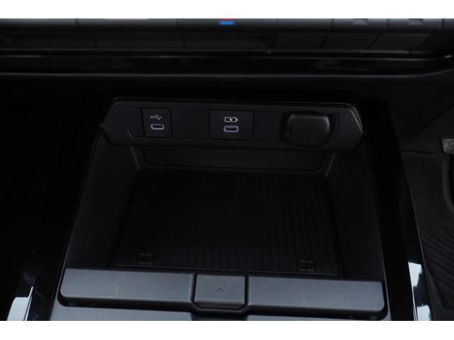 プリウス G 衝突被害軽減ブレーキ レーダークルーズ 車線逸脱警報 純正8インチDA 地デジTV バックカメラ スマートキー ETC オートハイビーム BSM クリアランスソナー AC100V-1500W シートヒーター LEDヘッドライト ドラレコ ワンオーナー(26枚目)