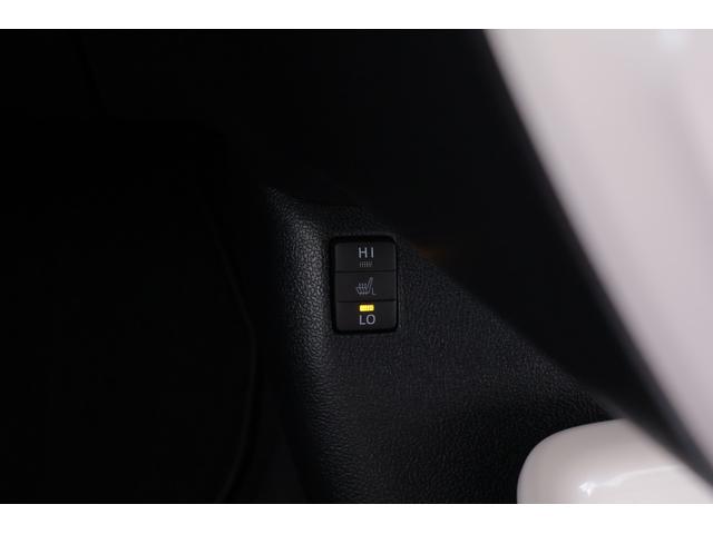 プリウス Aツーリングセレクション 衝突被害軽減ブレーキ 純正9型ナビ 地デジTV バックカメラ BSM レーダークルーズ スマートキー ETC クリアランスソナー 車線逸脱警報 オートハイビーム シートヒーター LEDヘッドライト ドラレコ 横滑り防止装置 ワンオーナー(26枚目)