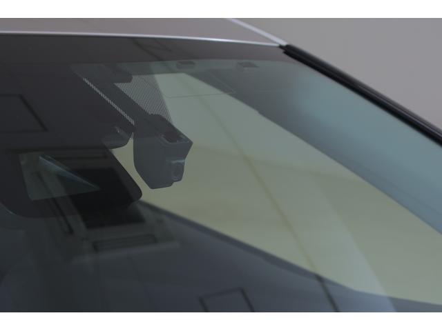 プリウス Aツーリングセレクション 衝突被害軽減ブレーキ 純正9型ナビ 地デジTV バックカメラ BSM レーダークルーズ スマートキー ETC クリアランスソナー 車線逸脱警報 オートハイビーム シートヒーター LEDヘッドライト ドラレコ 横滑り防止装置 ワンオーナー(31枚目)