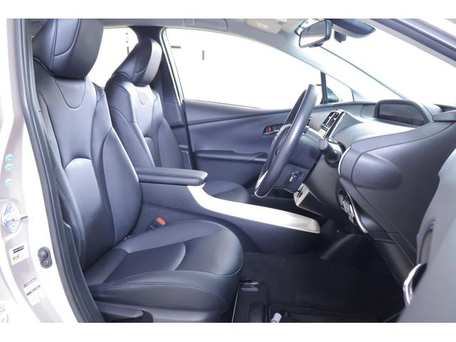 プリウス Aツーリングセレクション 衝突被害軽減ブレーキ 純正9型ナビ 地デジTV バックカメラ BSM レーダークルーズ スマートキー ETC クリアランスソナー 車線逸脱警報 オートハイビーム シートヒーター LEDヘッドライト ドラレコ 横滑り防止装置 ワンオーナー(36枚目)