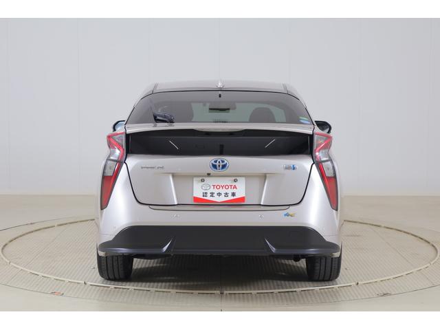 プリウス Aツーリングセレクション 衝突被害軽減ブレーキ 純正9型ナビ 地デジTV バックカメラ BSM レーダークルーズ スマートキー ETC クリアランスソナー 車線逸脱警報 オートハイビーム シートヒーター LEDヘッドライト ドラレコ 横滑り防止装置 ワンオーナー(44枚目)