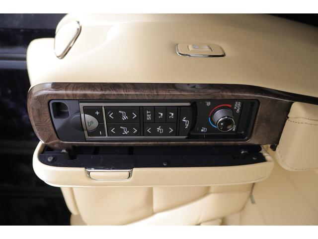 アルファードハイブリッド エグゼクティブラウンジ JBLディスプレイオーディオ(地図有) CD,DVDデッキ フルセグ パラノラミックガイドビュー(全方位カメラ) シートヒータ、クーラー エンジンスタート デジタルミラー 純正ドライブレコーダー前後(28枚目)