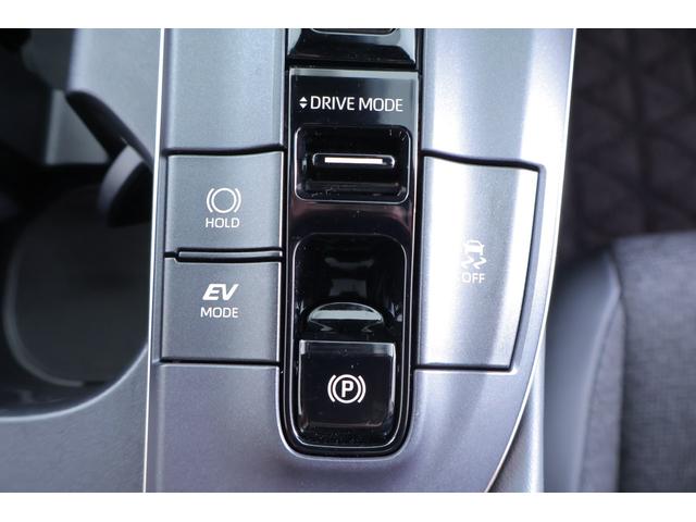 クラウンクロスオーバー G 4WD 衝突被害軽減ブレーキ レーダークルーズ 12.3インチDA 地デジTV バックカメラ クリアランスソナー 車線逸脱警報 スマートキー ETC2.0 オートハイビーム AC100V-1500W パワーシート 前後ドラレコ 純正19インチアルミ(28枚目)