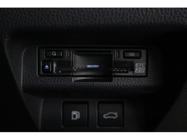 クラウンクロスオーバー G 4WD 衝突被害軽減ブレーキ レーダークルーズ 12.3インチDA 地デジTV バックカメラ クリアランスソナー 車線逸脱警報 スマートキー ETC2.0 オートハイビーム AC100V-1500W パワーシート 前後ドラレコ 純正19インチアルミ(30枚目)