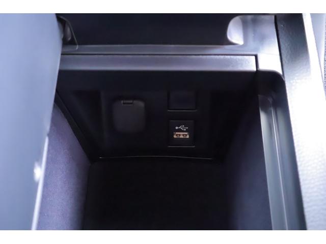 クラウンクロスオーバー G 4WD 衝突被害軽減ブレーキ レーダークルーズ 12.3インチDA 地デジTV バックカメラ クリアランスソナー 車線逸脱警報 スマートキー ETC2.0 オートハイビーム AC100V-1500W パワーシート 前後ドラレコ 純正19インチアルミ(36枚目)