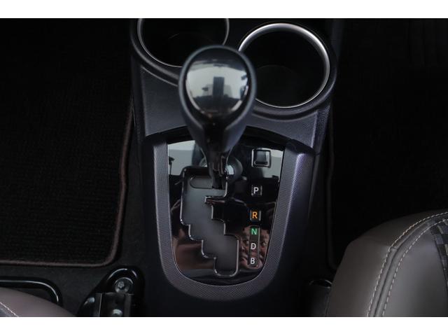 アクア クロスオーバー グラム 衝突被害軽減ブレーキ SDナビ地デジ バックカメラ スマートキー ETC オートハイビーム 車線逸脱警報 クリアランスソナー 電動格納ミラー 先行車発進お知らせ機能 Bluetooth接続 純正アルミ 前後ドラレコ 横滑り防止装置(25枚目)