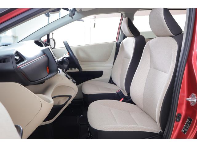 シエンタ ハイブリッドＸ　７インチ社外ナビ（ストラーダ）　Ｂｌｕｅｔｏｏｔｈ　ＣＤ，ＤＶＤ　フルセグ　シートヒータ　キーレスキー　ＥＴＣ　ワンオーナ　前後ドライブレコーダー（17枚目）