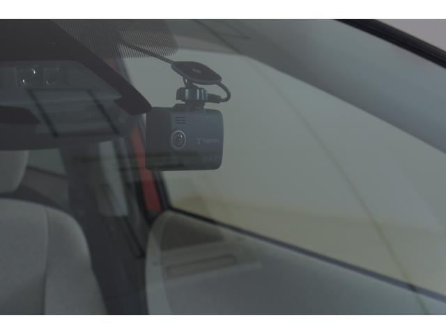 シエンタ ハイブリッドＸ　７インチ社外ナビ（ストラーダ）　Ｂｌｕｅｔｏｏｔｈ　ＣＤ，ＤＶＤ　フルセグ　シートヒータ　キーレスキー　ＥＴＣ　ワンオーナ　前後ドライブレコーダー（33枚目）